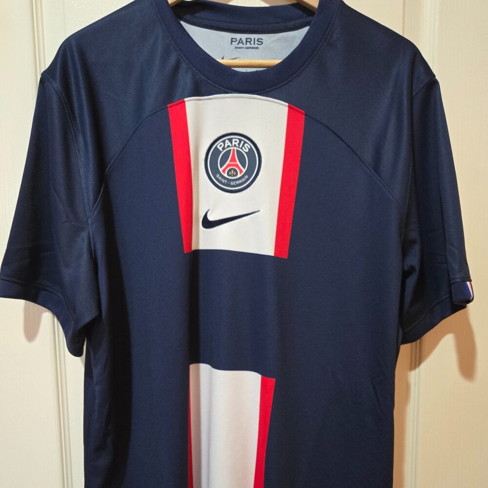 Nike PSG (Paris Saint Germain) Men's Soccer Jersey - Size XL - EUC